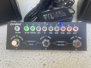 Amplificador de guitarraBlackstar Fly  3 + pedales