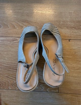 Zapatos de fiesta plateados Avance Talla 39