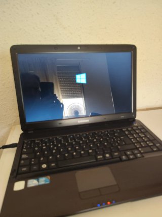 Portatile Samsung Nero/Marrone