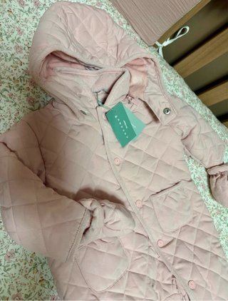 Buzo acolchado rosa 9-12 meses