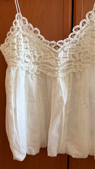 Blusa Zara bordada encaje blanco