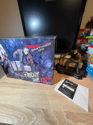 Statua Jason Voorhees Friday The 13th