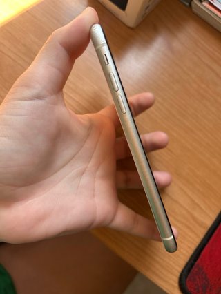 iPhone 11 64GB Blanco Libre