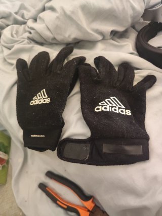 Guantes Adidas ClimaWarm Negro Seminuevos