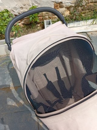 Silla de paseo Britax color beige