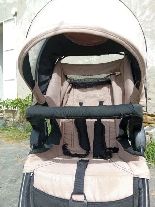 Silla de paseo Britax color beige