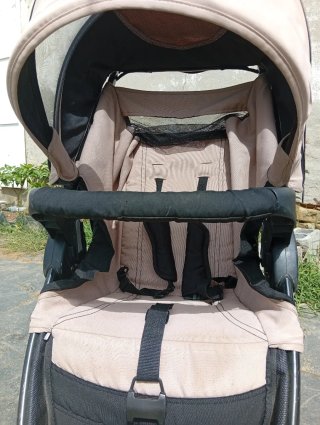 Silla de paseo Britax color beige