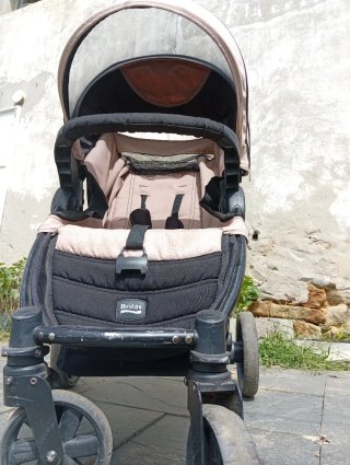 Silla de paseo Britax color beige