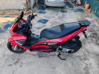 Gilera Nexus 300cc Maxi Scooter