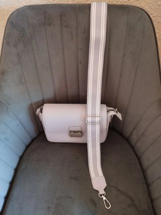 Bolso Misako lila cierre plateado sin estrenar