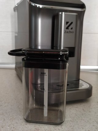 Cafetera Zachvo Superautomática con Sistema de Lec