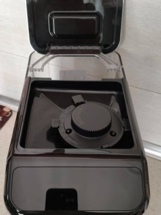 Cafetera Zachvo Superautomática con Sistema de Lec