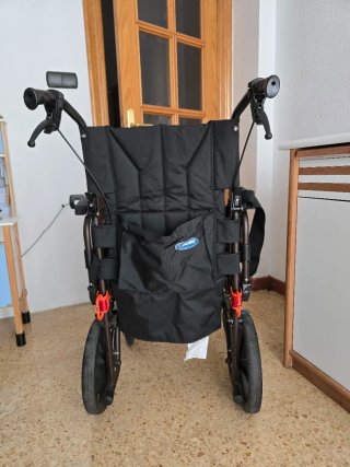 Silla de ruedas INVACARE