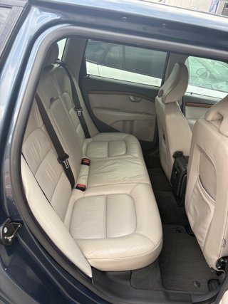 Volvo V70 2009