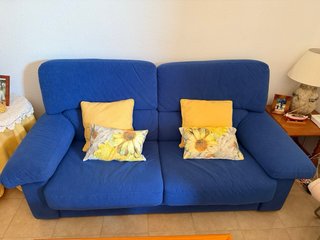 Sofá azul + 2 butacas y mesa centro