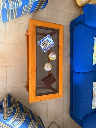 Sofá azul + 2 butacas y mesa centro