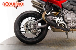 DUCATI STREETFIGHTER V2