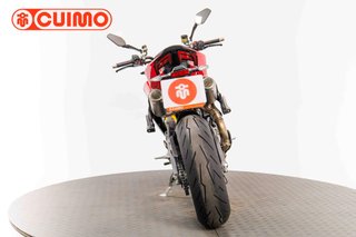 DUCATI STREETFIGHTER V2