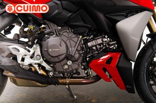 DUCATI STREETFIGHTER V2