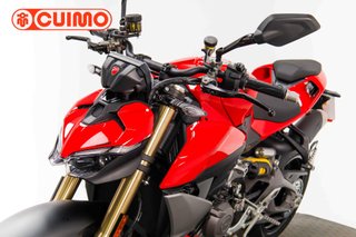 DUCATI STREETFIGHTER V2