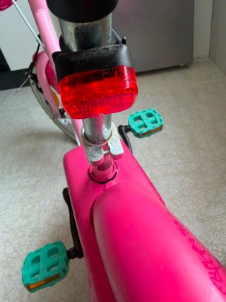 Bicicleta niña B'Twin rosa