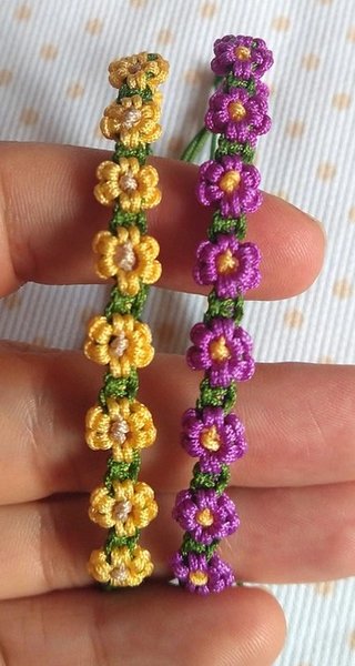 Pulsera hecha a mano de florecita denario rosario