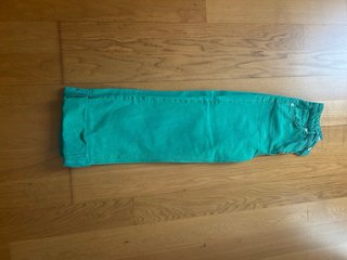 Pantalón verde tiro alto Zara