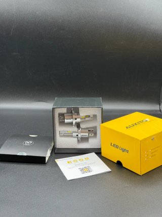 Kit 2 Bombillas LED H4 AUXITO 6500K Blanco Frío