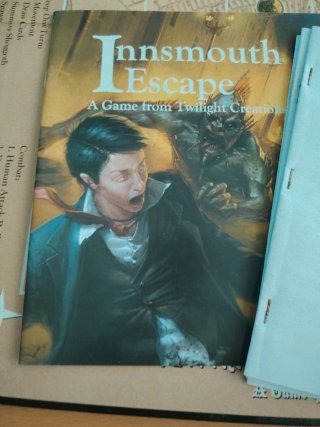 Innsmouth Escape Juego de Mesa