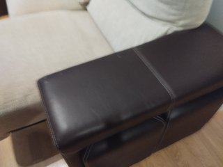 Sofá chaise longue beige y marrón