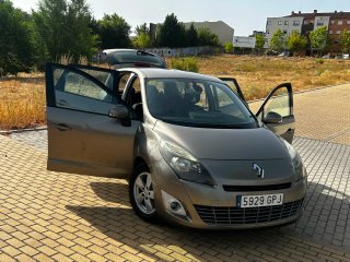 Renault Grand Scenic 2009