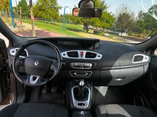 Renault Grand Scenic 2009