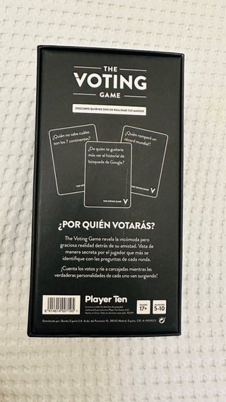 The Voting Game - Juego de cartas para adultos 17+