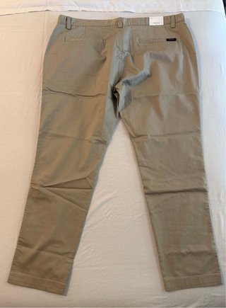 Pantalón Calvin Klein Beige Golf Talla 42/52
