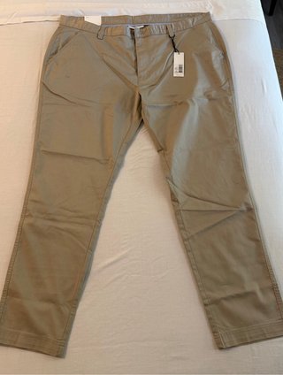 Pantalón Calvin Klein Beige Golf Talla 42/52
