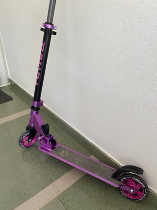 Patinete infantil morado