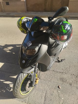 Piaggio Typhoon Negra