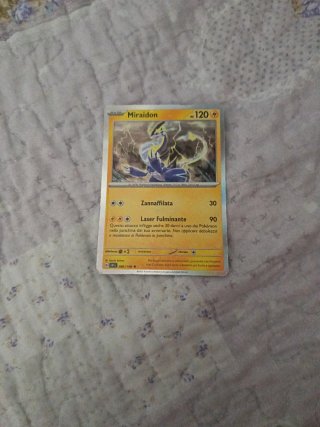 Carta Pokémon Miraidon 120/196