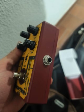 Hartke HF44 Bass Fuzz Pedal