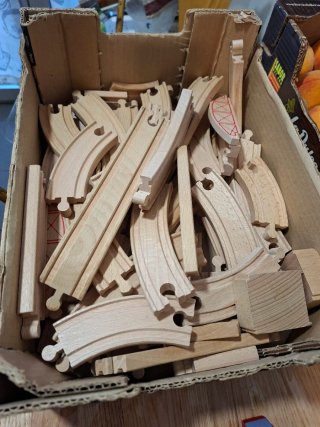Tren de madera IKEA