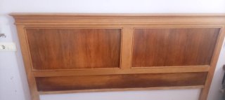 Cabecero de cama de madera