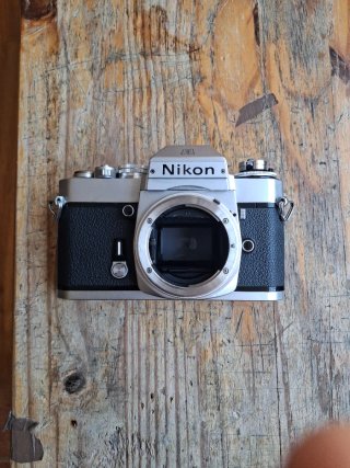 Nikon EL2 Cámara Analógica Plata/Negro