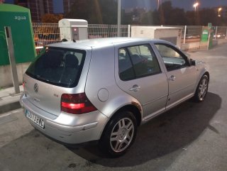 Volkswagen Golf 2003