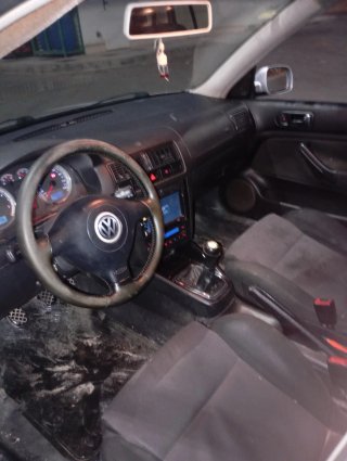Volkswagen Golf 2003