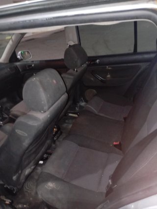 Volkswagen Golf 2003