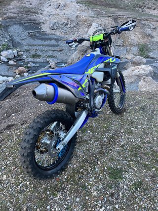 Sherco SEF 300 2024 Enduro Moto