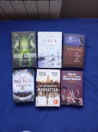 LOTE DE 50 LIBROS
