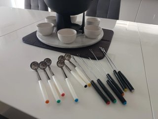 Set Fondue en hierro, mármol y cerámica 6 personas