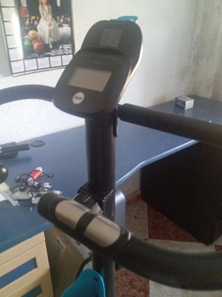 Bicicleta Estática Negra.