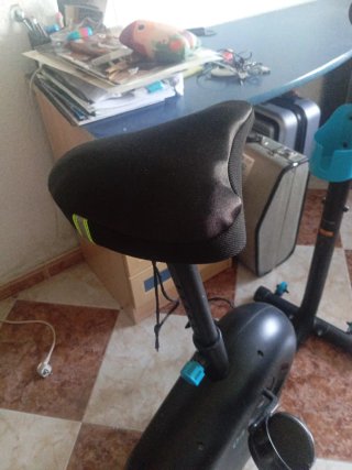 Bicicleta Estática Negra.